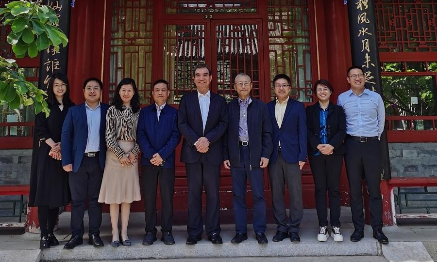 社科處一行赴北京大學(xué)新結(jié)構(gòu)經(jīng)濟(jì)...